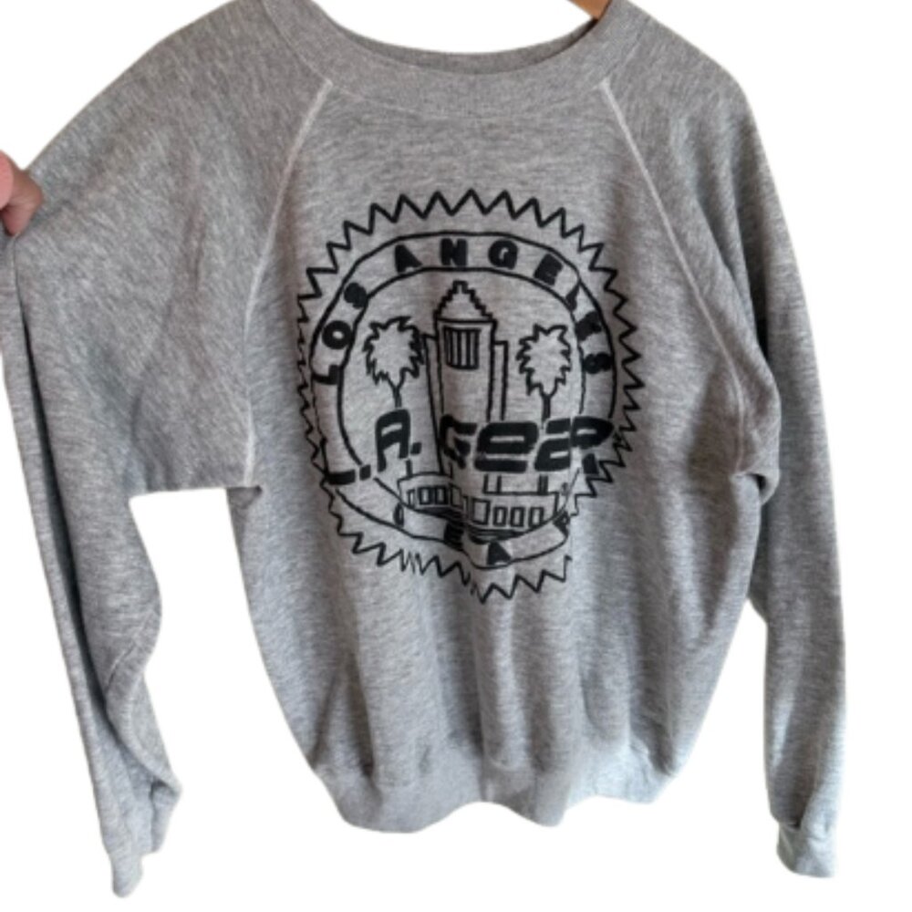 L.A. Gear Gray Logo Sweatshirt Size Medium